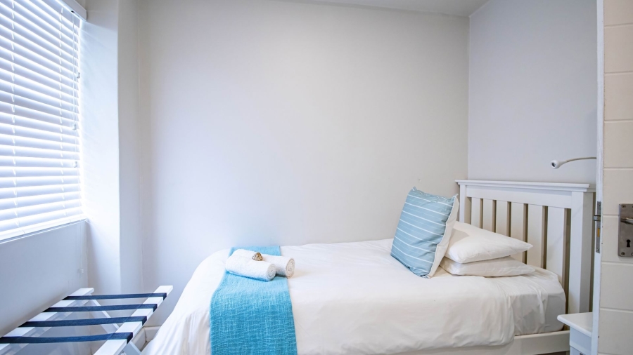 2 Bedroom Property for Sale in Elands Bay Western Cape